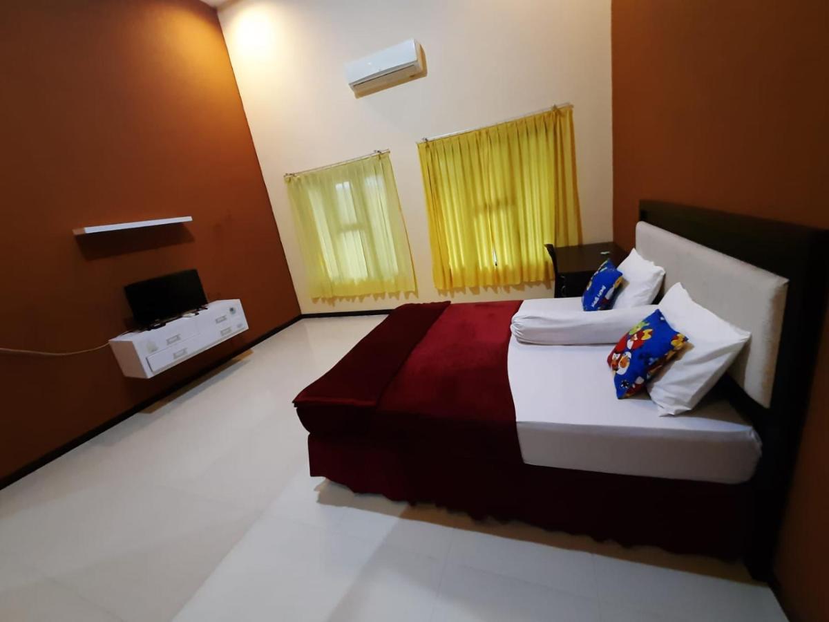999 Khs 2 Homestay Gilimanuk Exterior foto