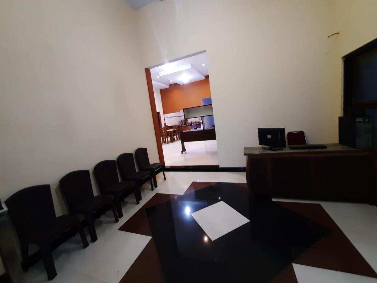 999 Khs 2 Homestay Gilimanuk Exterior foto
